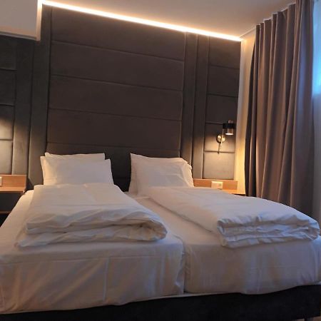 O&O Hotel Oberursel Zentrum Bagian luar foto