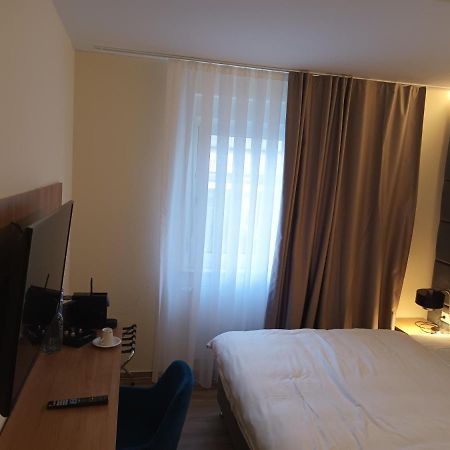 O&O Hotel Oberursel Zentrum Bagian luar foto