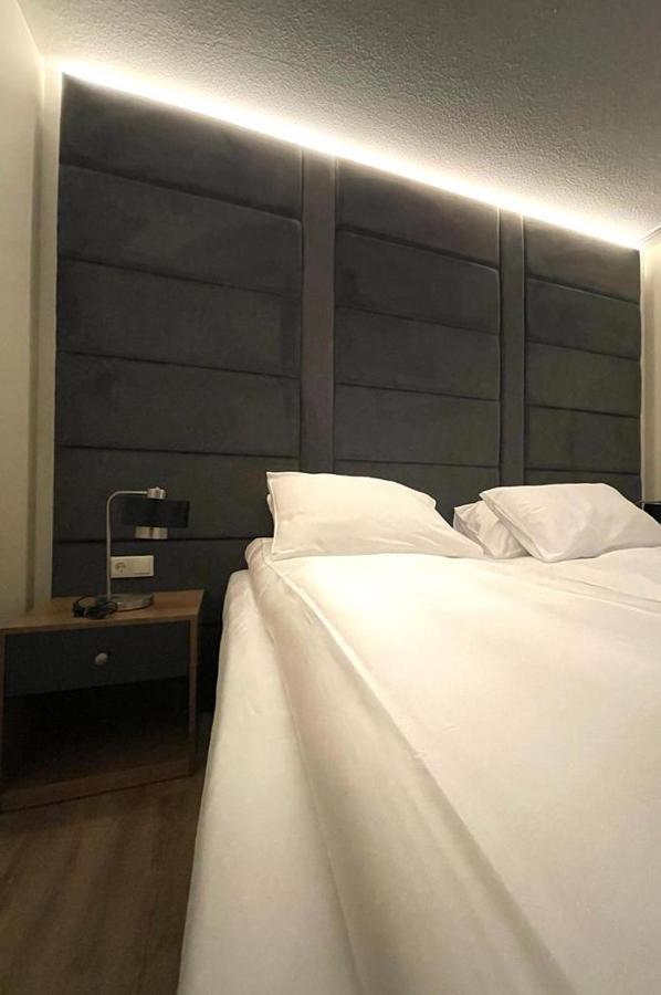 O&O Hotel Oberursel Zentrum Bagian luar foto